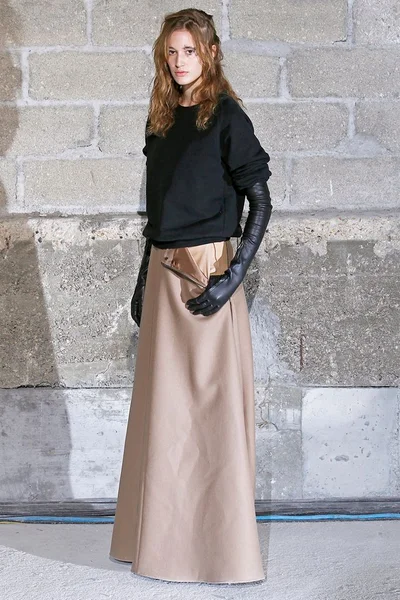 Look 9